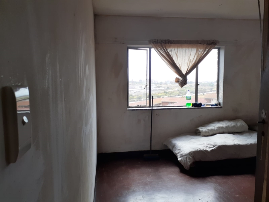 1 Bedroom Property for Sale in Sidwell Eastern Cape